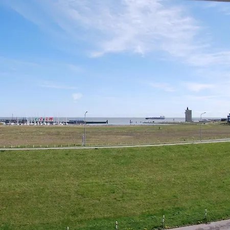 Lotsenkajuete-Am-Seedeich-21-27472-Cuxhaven-Grimmershoern-Seesicht * Cuxhaven